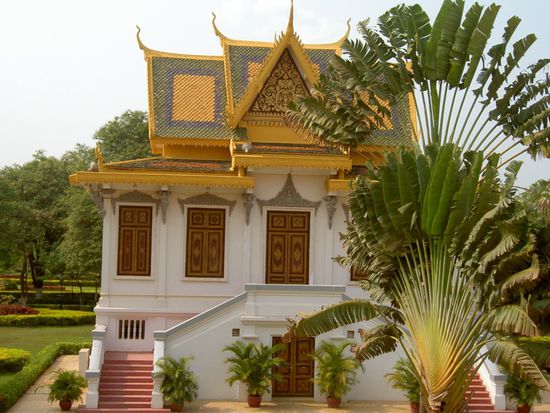Diesr Teil der Silberpagoe erinnerte uns ein bisschen an das Hexenhaeuschen bei Haensel und Gretel