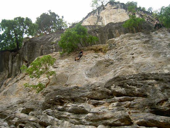 ... and climb: ich auf 25 Metern an der Diamond Cave