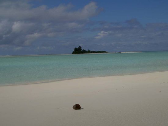 Im Hintergrund sieht man schon die wunderschoene Honeymoon Island