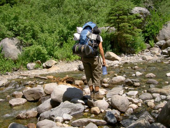 immer wieder kamen wir an Flüssen vorbei wodurch sich das Problem des Wassertransports nicht stellte, der Filtertechnologie sei dank!