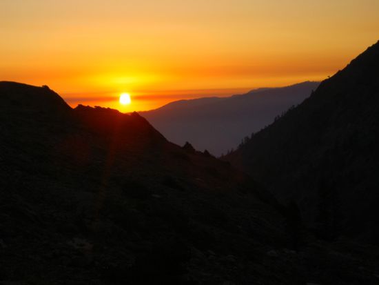 der Tag wurde mit einem unglaublichen Sonnenuntergang beim Abendessen abgerundet