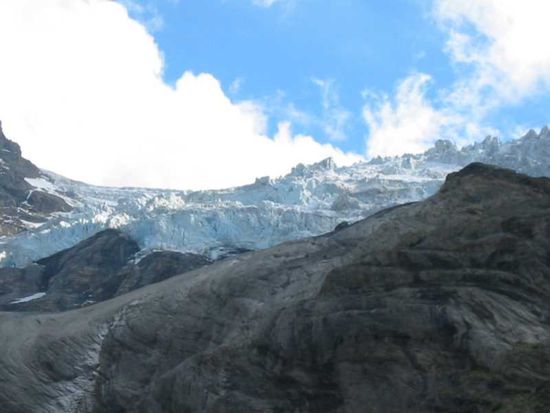 Der Rosenlauigletscher aus sicherer Entfernung