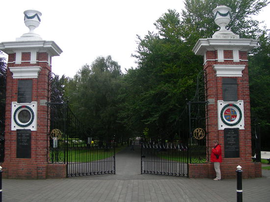 Der Eingang zum Queenspark in Invercargill