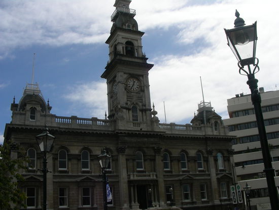 Duniden Downtown - Municepal Chambers