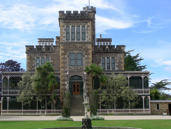 Larnach Castle und...