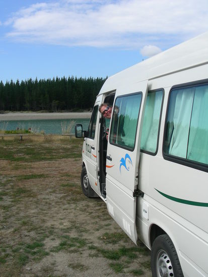 Campen direkt am Meer.