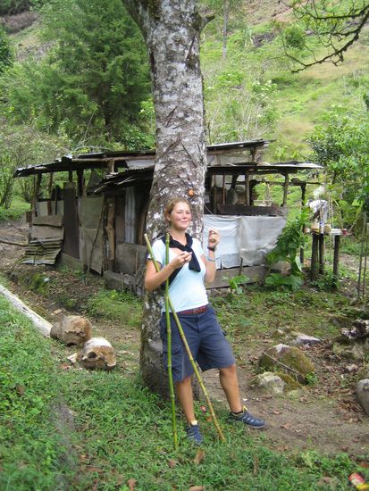 Beim Zuckerrohr-saft Verzehr nach einem anstrengedem Aufstieg...