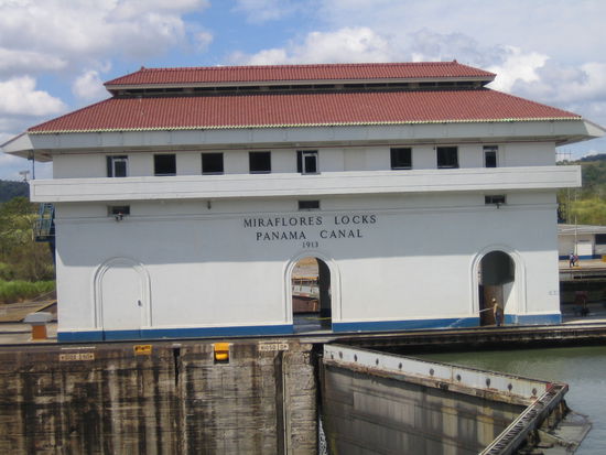 Bei der Besichtigung des Panamakanals