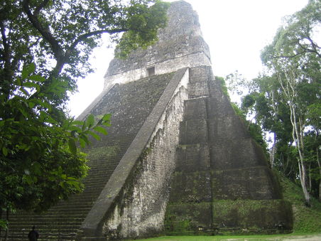 Tikal
Tempel Nr.?? gibt soo viele..