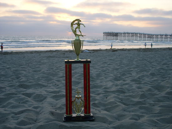 Kurz vor Ende stand noch nicht fest wer die Trophäe in Empfang nehmen darf.
