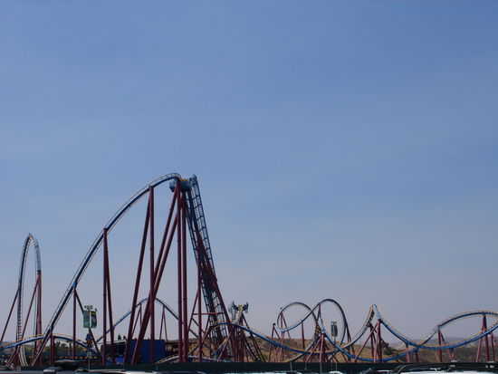 Ja da sind wir mitgefahren!
Für alle Nachahmer: Vorkauf der Tickets im Internet ist sehr zu empfehlen da deutlich günstiger.