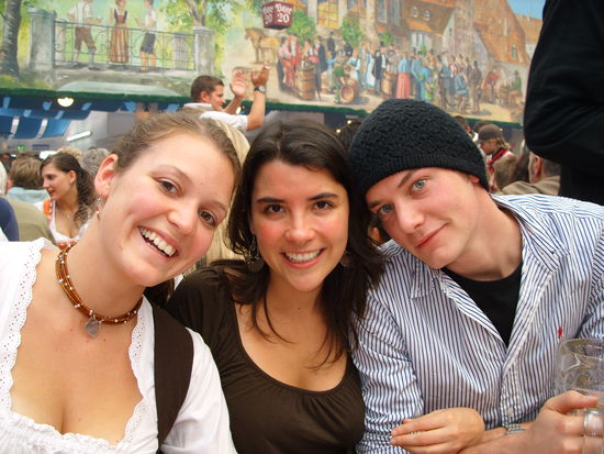 Mareike mit Melanie und Bruder Till