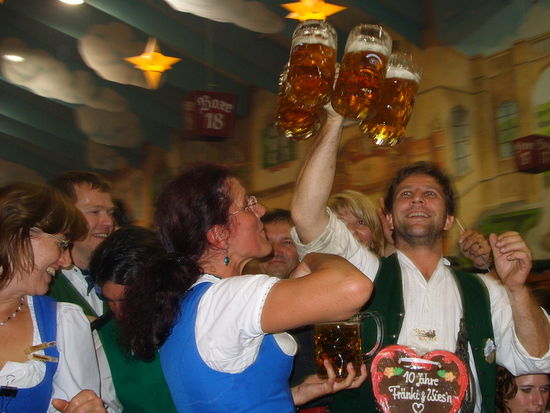 Die letzten Maßen wie immer für die Bedienungen
Danke Frank und Jürgen für den wie immer guten Service! 
Wir kommen wieder!