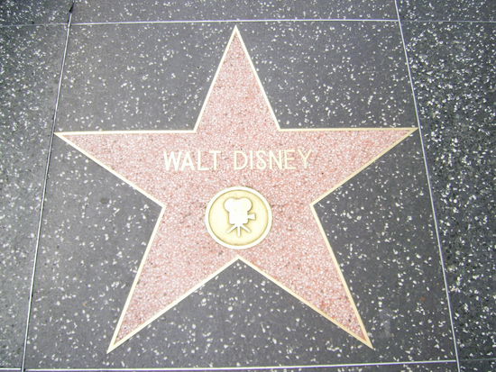 die berühmten Sterne auf dem Hollywood Boulevard