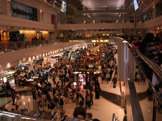 dubai shopping mall