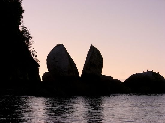 split apple rock