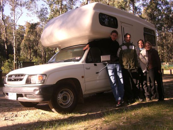 nach der ersten Nacht Wildcamping!alle frisch und munter abfahrbereit!