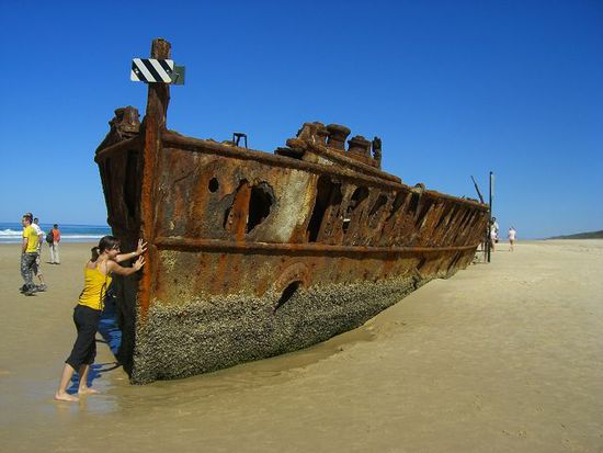 Schieb Milli schieb!!!
Ein altes gesrandetes Wrack, welches bei Flut wieder halb unter Wasser steht! Eindrucksvoll!
