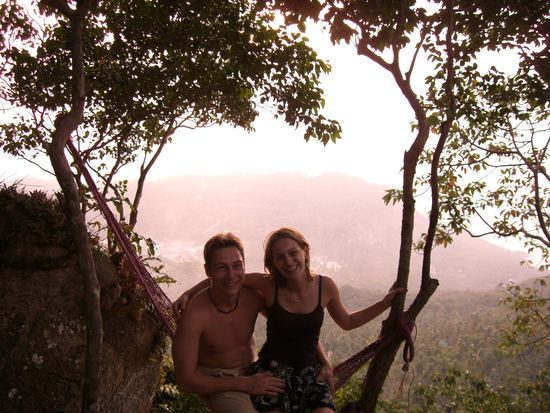gemuetlicher Platz um eine kleine Pause oben auf dem Berg einzulegen