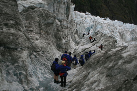 Massentourismus auf dem Franz Josef-Gletscher