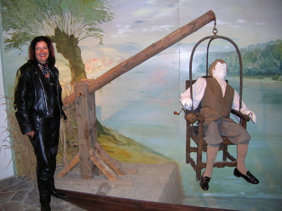 Burg Pöggstall: in der Folterkammer