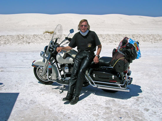 Im White Sands National Monument