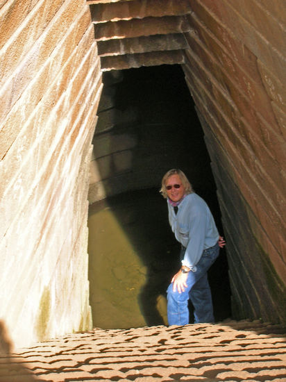 Pozo Sacro - Brunnentempel - im Nuraghendorf Santa Cristina