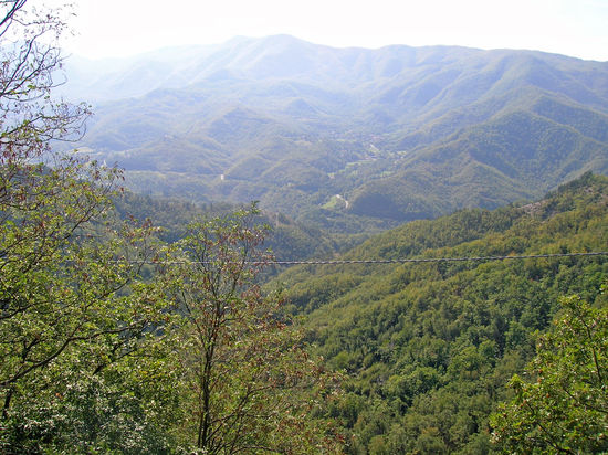 Auf einer Gebirgsstraße Nähe Florenz