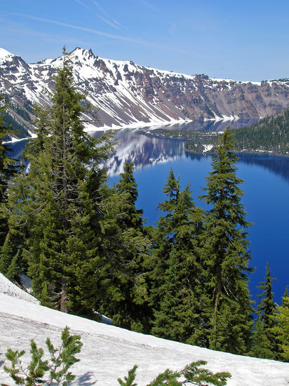 Der Crater Lake ist der tiefste See der USA