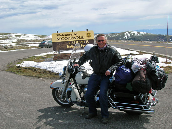 Auf dem Beartooth Pass verläuft die Grenze zwischen Wyoming und Montana
