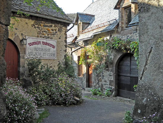 In den hübschen Gassen von Salers