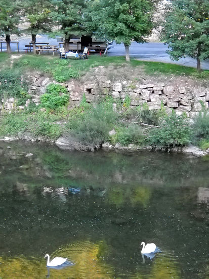 Übernachtungsplatz in Saint Laurent d'Olt