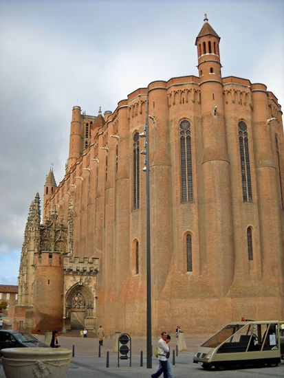 Kathedrale Ste. Cécile in Albi. Gebaut von 1282 bis 1482. Sie ist die größte Backsteinkirche der Welt - sehr beeindruckend.