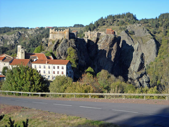 Arlempdes - ein schöner alter Mini-Ort!
