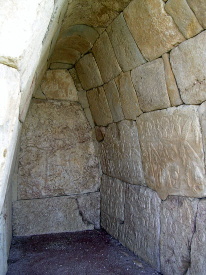 Hattusa - Felsengrab