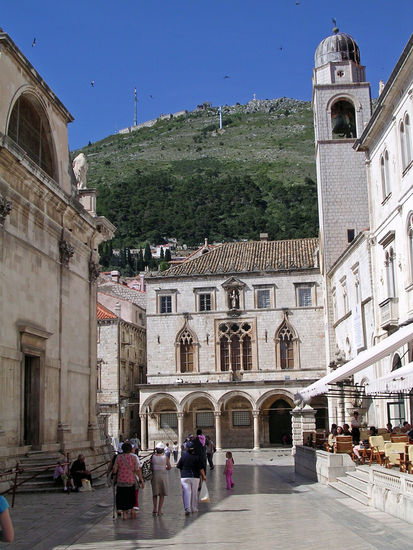 In den schönen Straßen von Dubrovnik - Kroatien