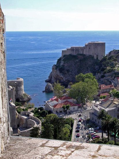 Blick von Dubrovnik aufs Meer