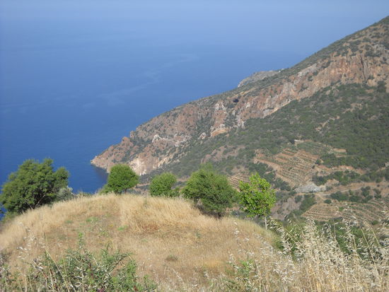 Ab Gazipasa beginnt das raue Kilikien - die wild zerklüftete Küste ist kaum besiedelt und war jahrelang nur vom Meer her erreichbar und Hort berühmter Piraten.