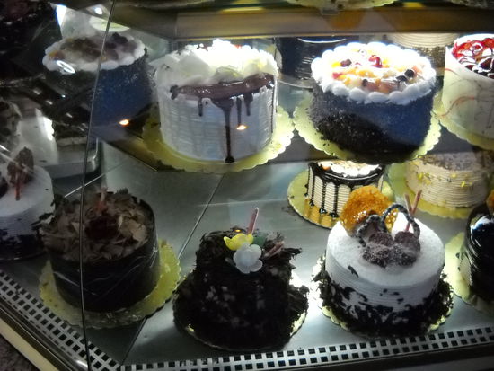 Und solche Köstlichkeiten gab es in den Geschäften in Tatvan und auch sonst in der Türkei!