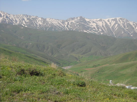 Der 2.234 m hohe Pass Kuskunkiran muss überquert werden.