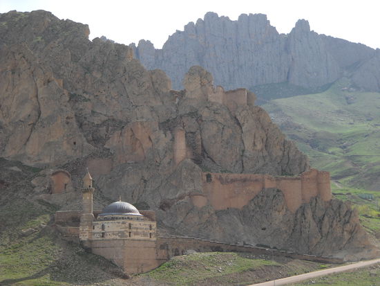 Die Überreste einer urartäischen Siedlung - Blick vom Ishak-Pascha-Palast.