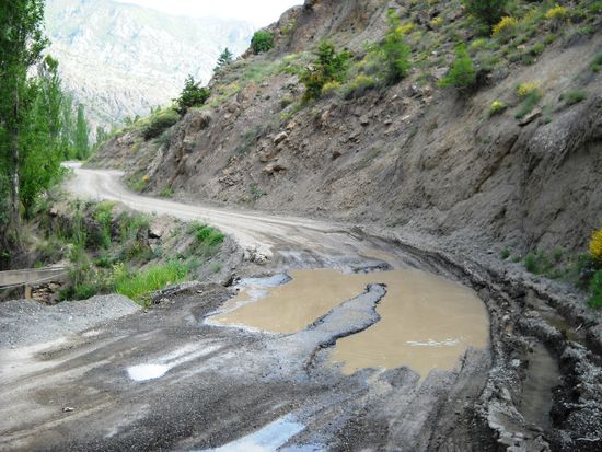 Das war die "Straße" - wir rutschen manchmal mehr als das wir fuhren.