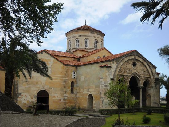 Trabzon ist kulturhistorisch die interessanteste Stadt an der Schwarzmeerküste. Die Hagia Sophia ist mehr als sehenswert.