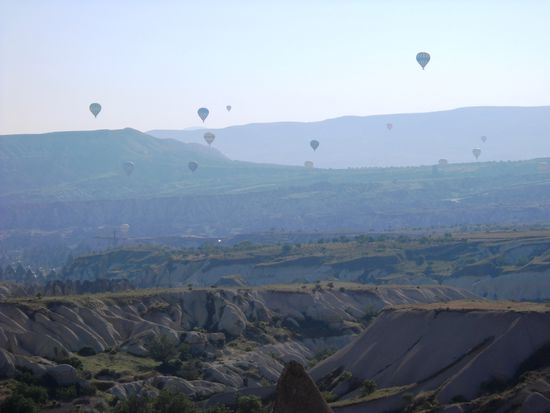... diese Heißluftballone und ...