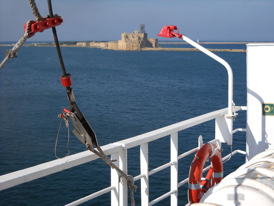 Ausfahrt aus dem Hafen von Brindisi