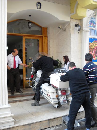 Die "Experten" am Werk.