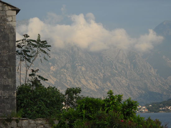 Abendstimmung in der Bucht von Kotor.