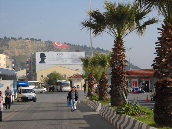Wir sind in Eceabat - Türkei - an den Dardanellen.