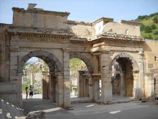 Ephesus: Tor zur unteren Agora