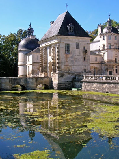 Wasserschloss Tanlay - ein Ort, um die Seele baumeln zu lassen